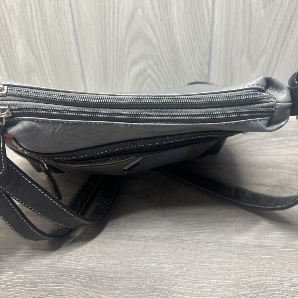 Stone Mountain Crossbody Bag Womens Medium Grey Black Good Multi Pocket Purse - Picture 6 of 7